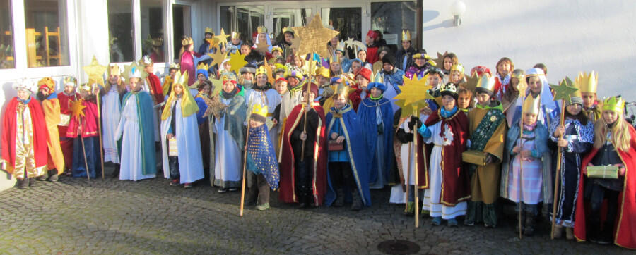 sternsinger-sammeln-fast-10000-euro2306623