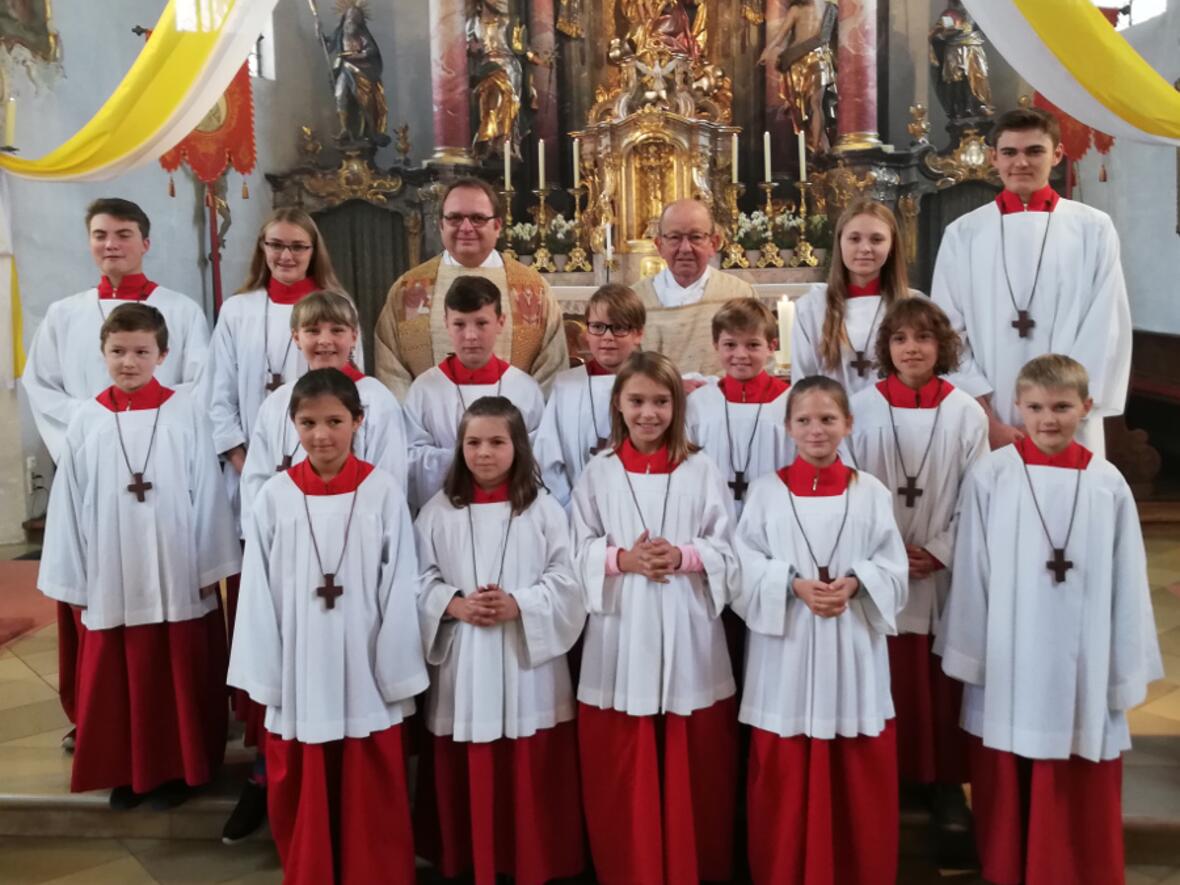 neue-messdiener-in-st-clemens3596838