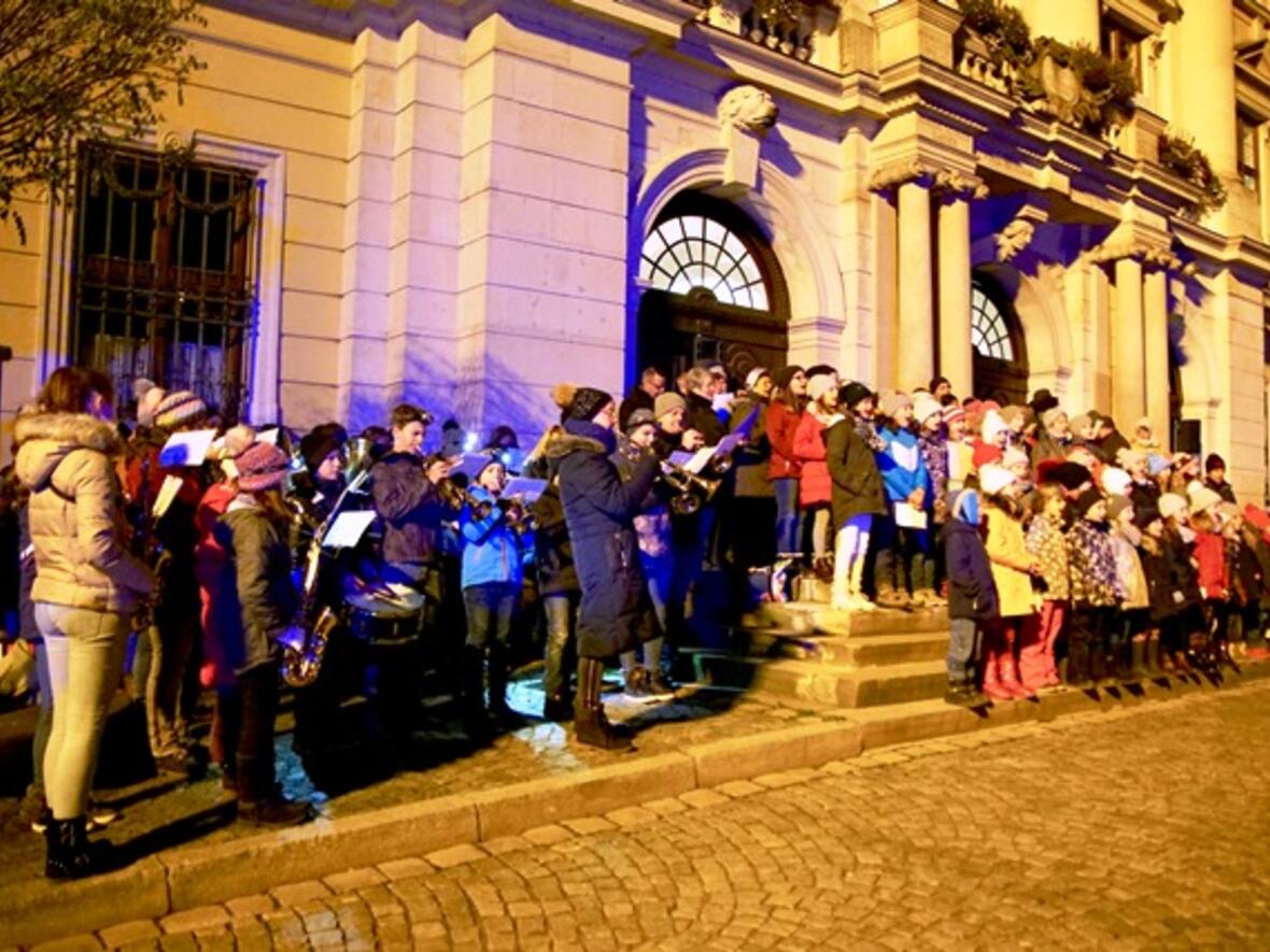 st-martin-kinder-feiern-unseren-kirchenpatron3640442