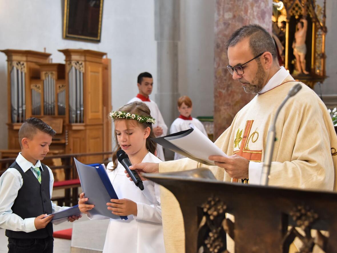 feier-der-erstkommunion-20203815567