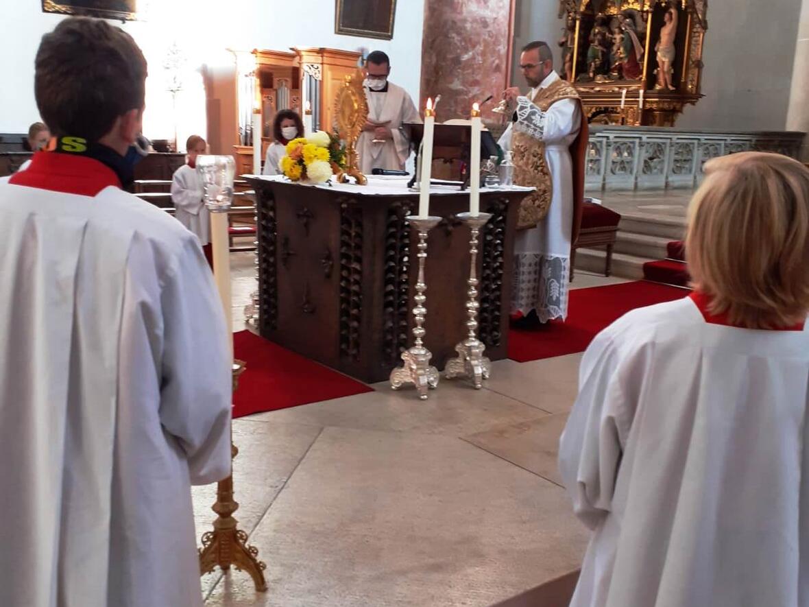 sechs-neue-ministranten-fuer-st-martin3927006