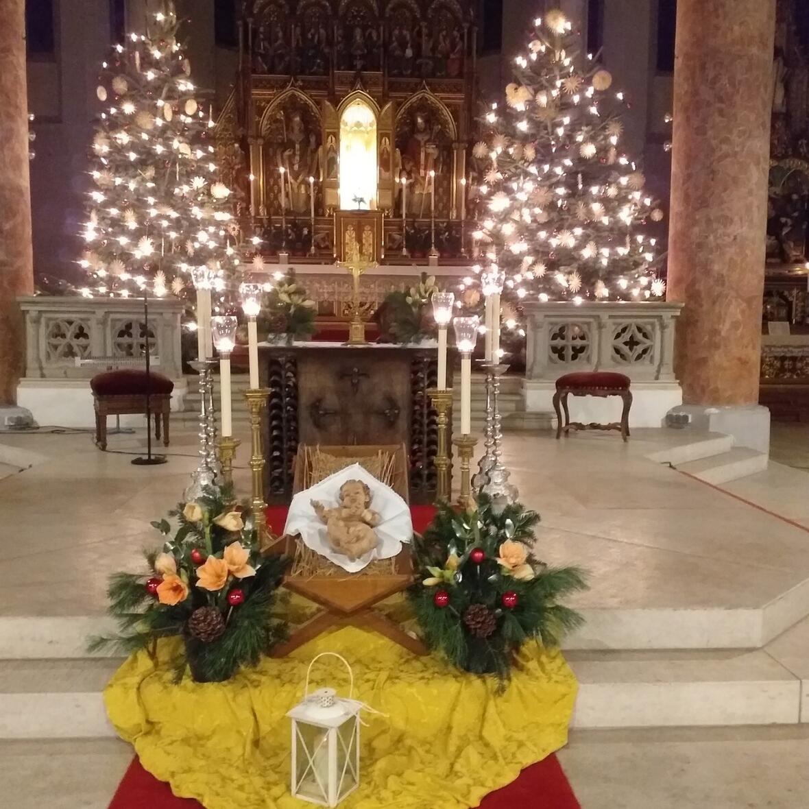 heiliger-abend-heute-ist-uns-der-retter-geboren3969320