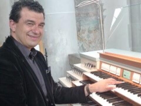 orgelandacht-paolo-oreni-italien-fasziniert-im-martinsmuenster4075608