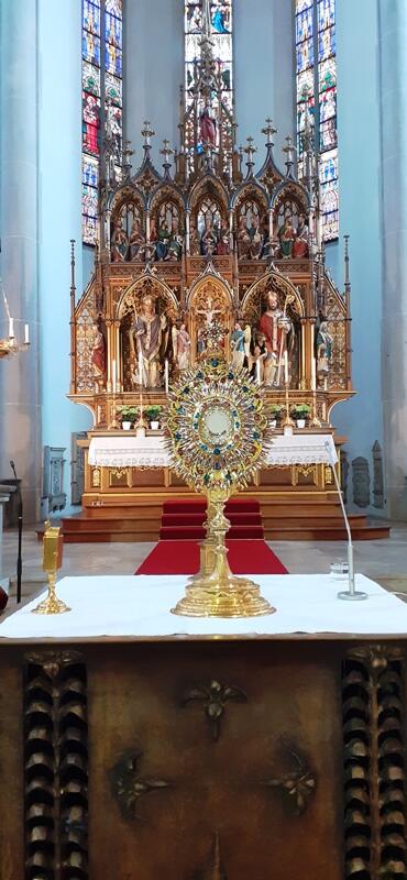 hochfest-des-heiligsten-leibes-und-blutes-christi4095009