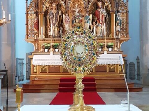 hochfest-des-heiligsten-leibes-und-blutes-christi4095009