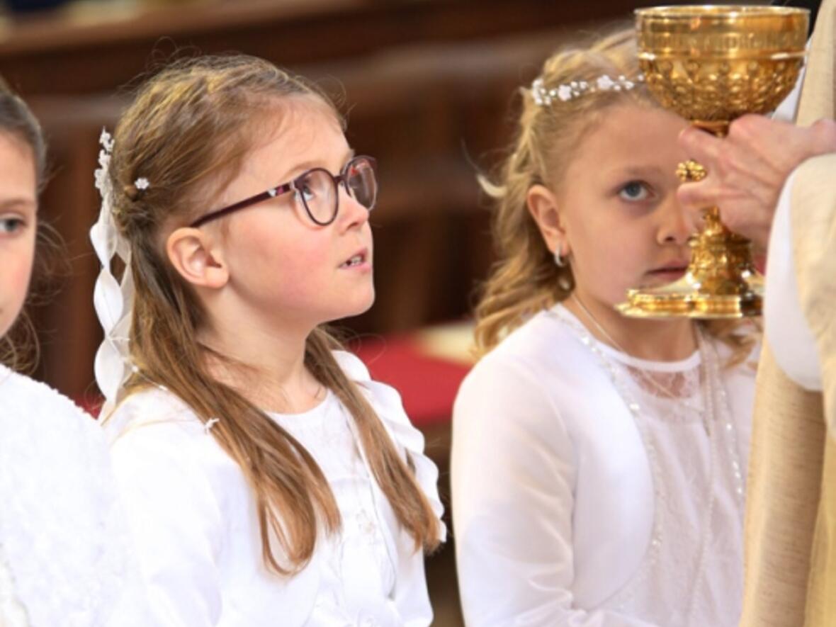 feier-der-erstkommunion-20234487894