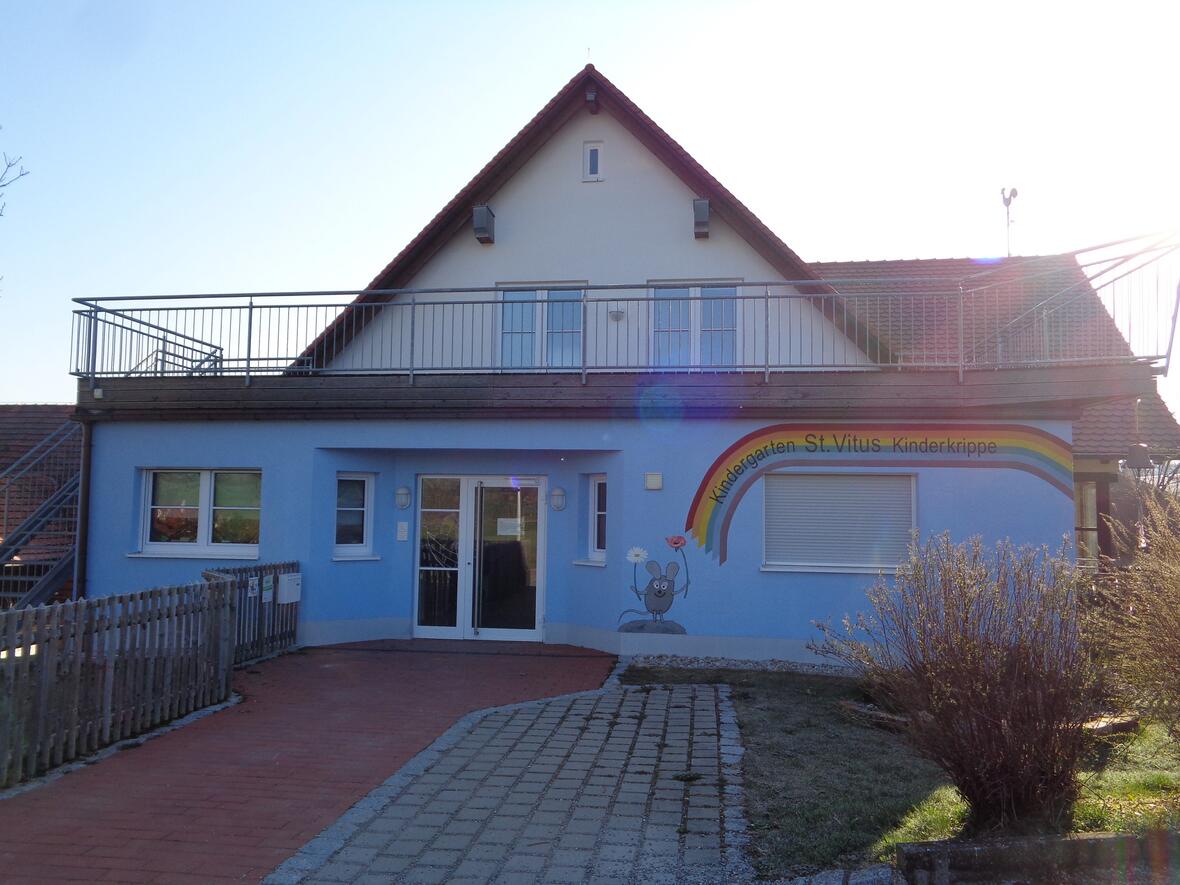 lauterbrunn-st-vitus2841382