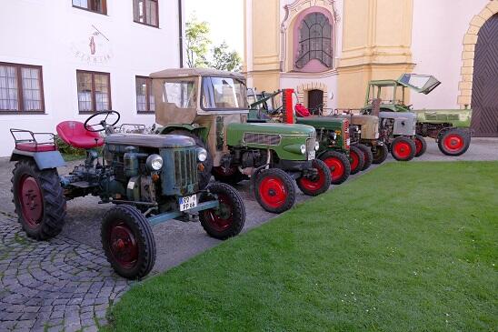 pfarr-und-wallfahrtskirche-maria-steinbach-dioezese-augsburg-aktuelles-das-war-die-oldtimer-wallfahrt4890414