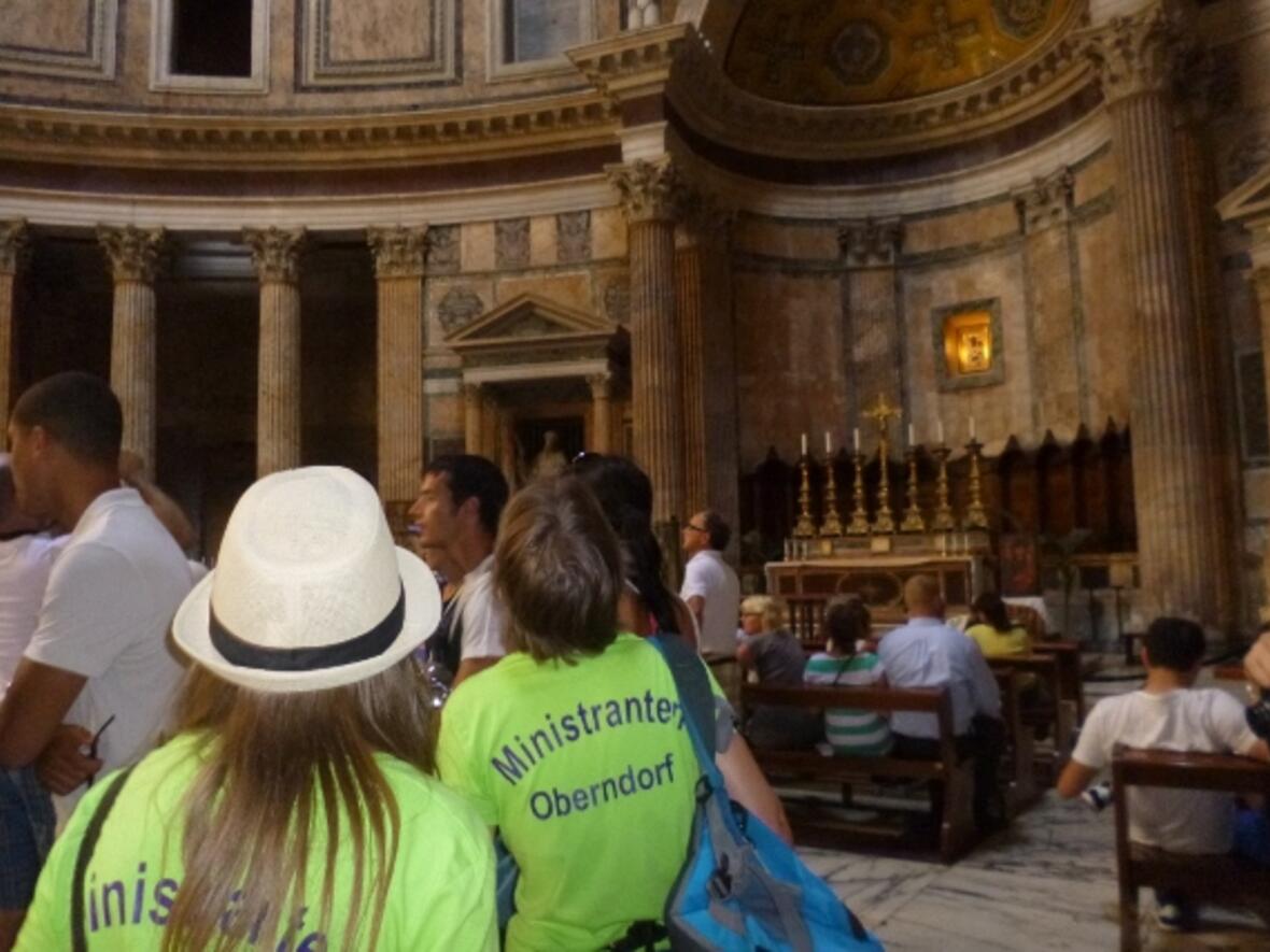 romwallfahrt-der-ministranten-vom-03-08-09-08-20141229794