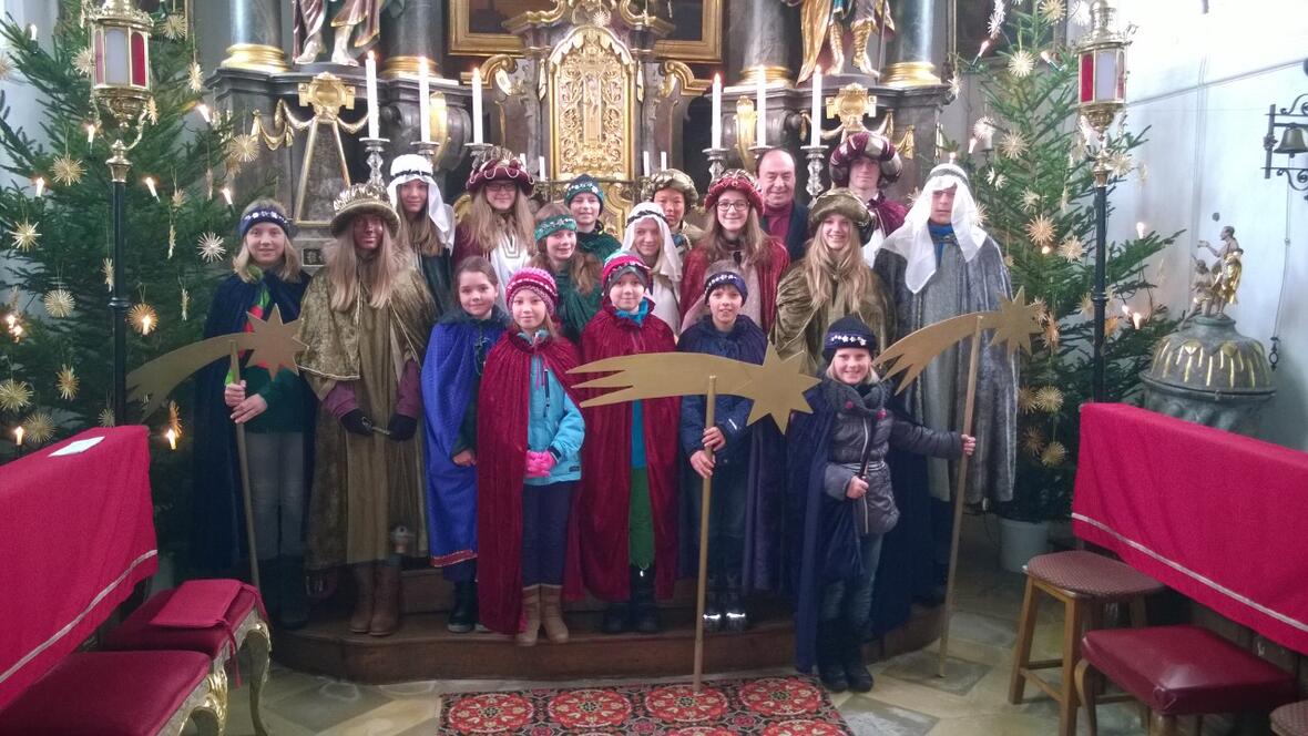 sternsinger-sammeln-fuer-die-philippinen1386540