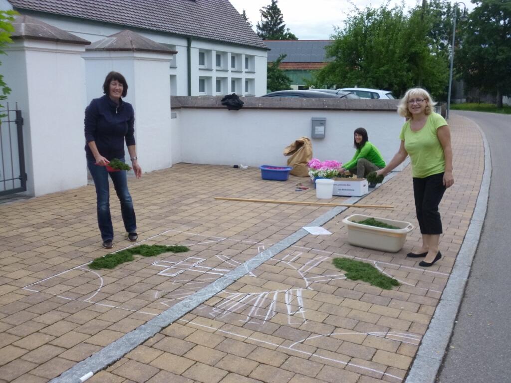 Fronleichnam 2015 (1024x768)  1