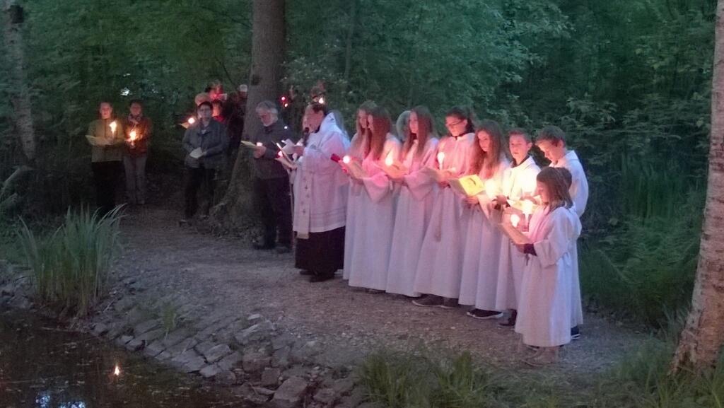 Lichterprozession 2015  10 (1024x577)