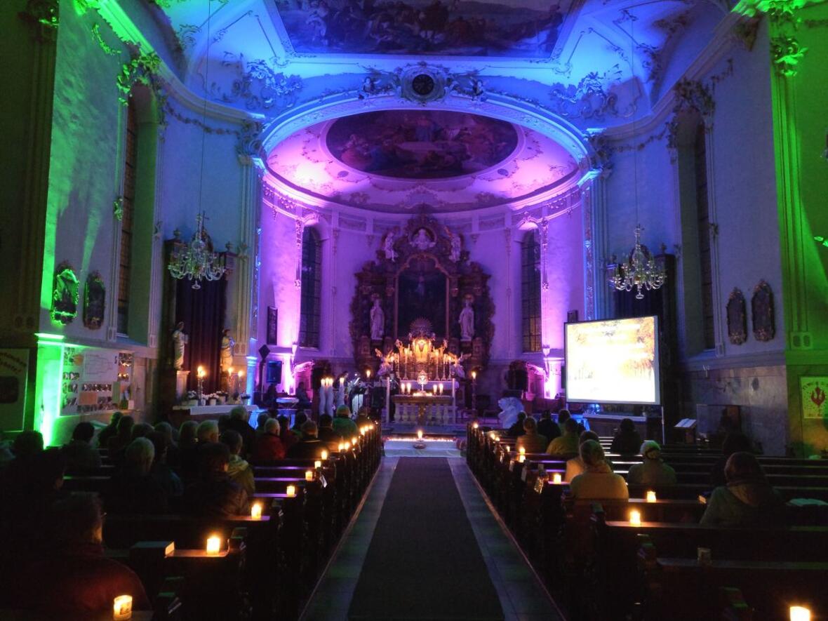 Am Abend der Versöhnung