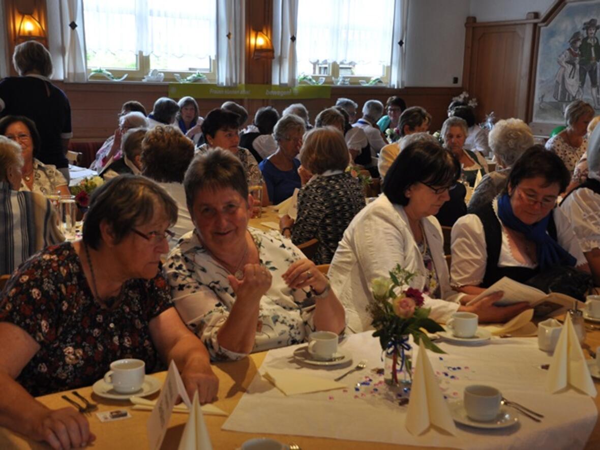 40-jahre-katholischer-frauenbund-baindlkirch3544805