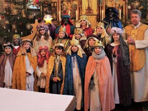 sternsinger-in-mittelstetten3638409