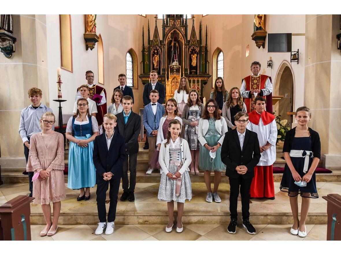 firmung-in-der-pfarreiengemeinschaft4116951