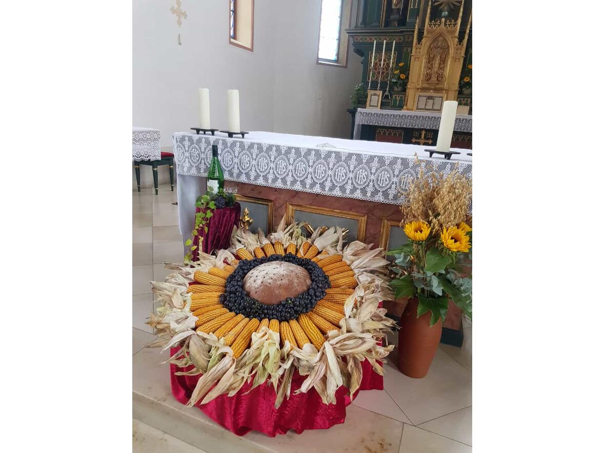 erntedank-in-st-walburga-ried4357253