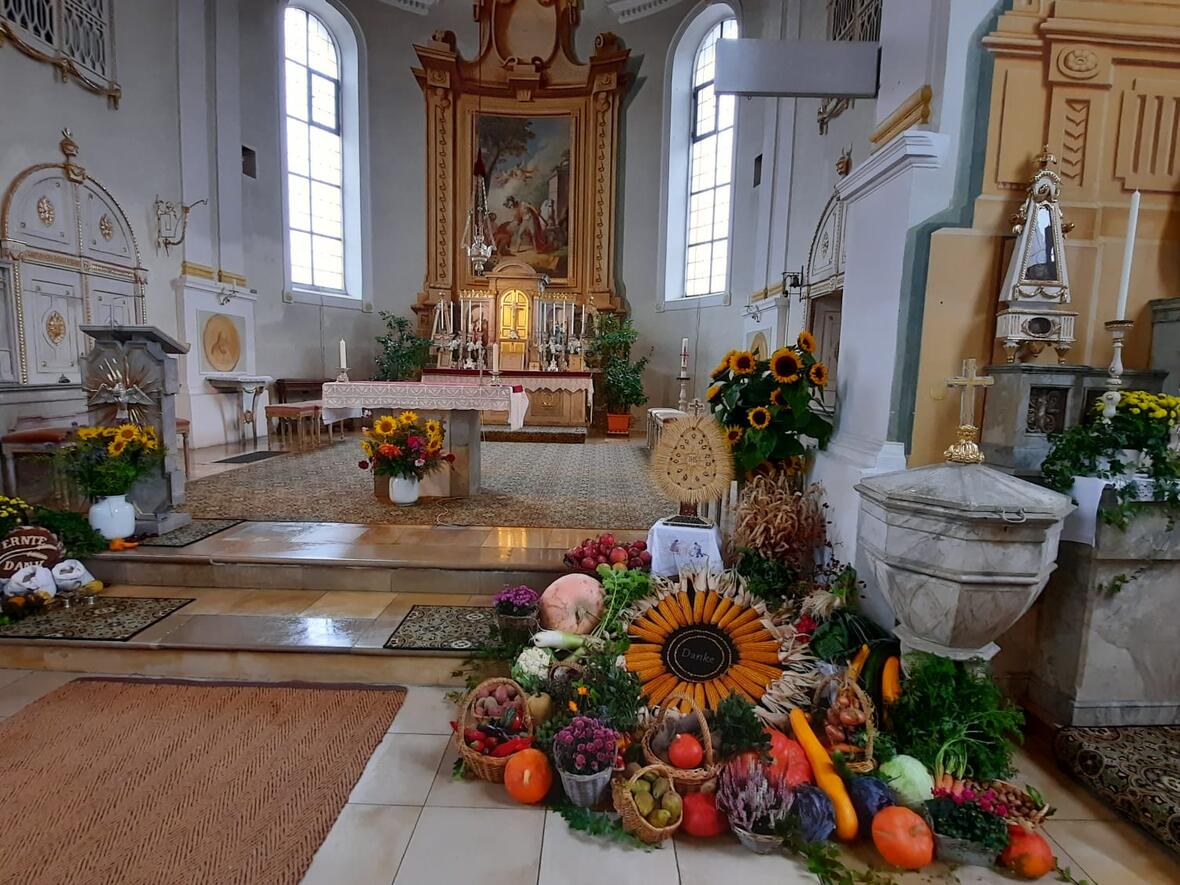 erntedank-in-st-martin-baindlkirch4357301