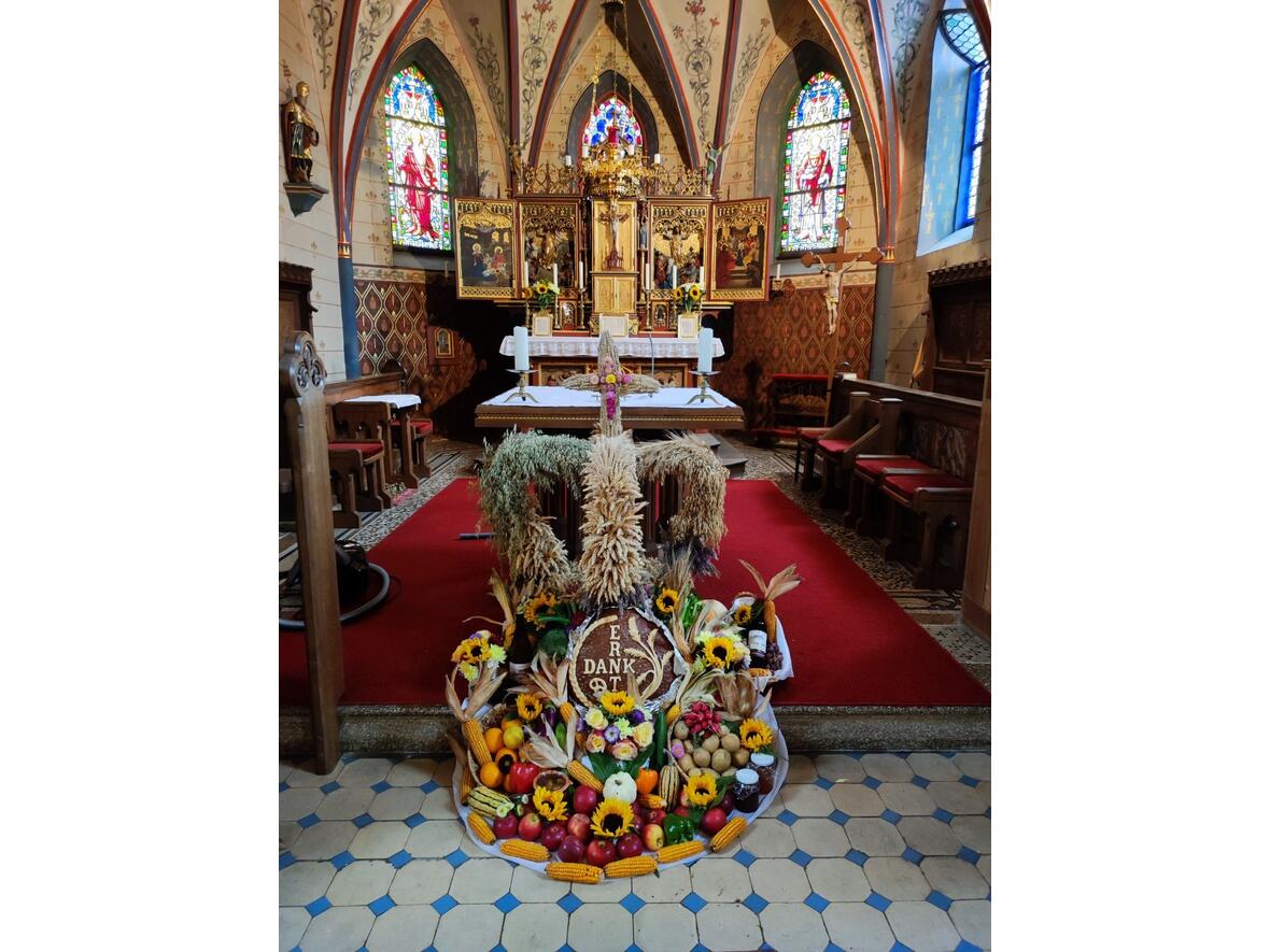 erntedank-in-st-silvester-mittelstetten4358754