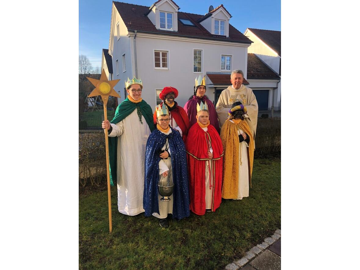 sternsinger-der-pfarrei-st-andreas-hoerbach4419128