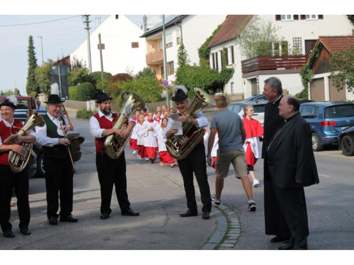 Ankunft von Hwst.H. Bischof Dr. Bertram Meier in Ried