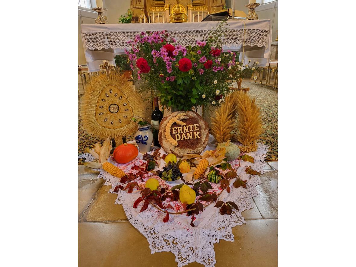 erntedank-in-st-martin-baindlkirch4739085