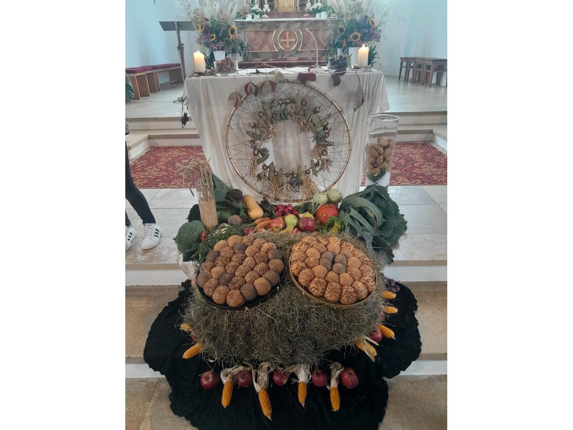 erntedank-in-st-johannes-baptist-althegnenberg4739206