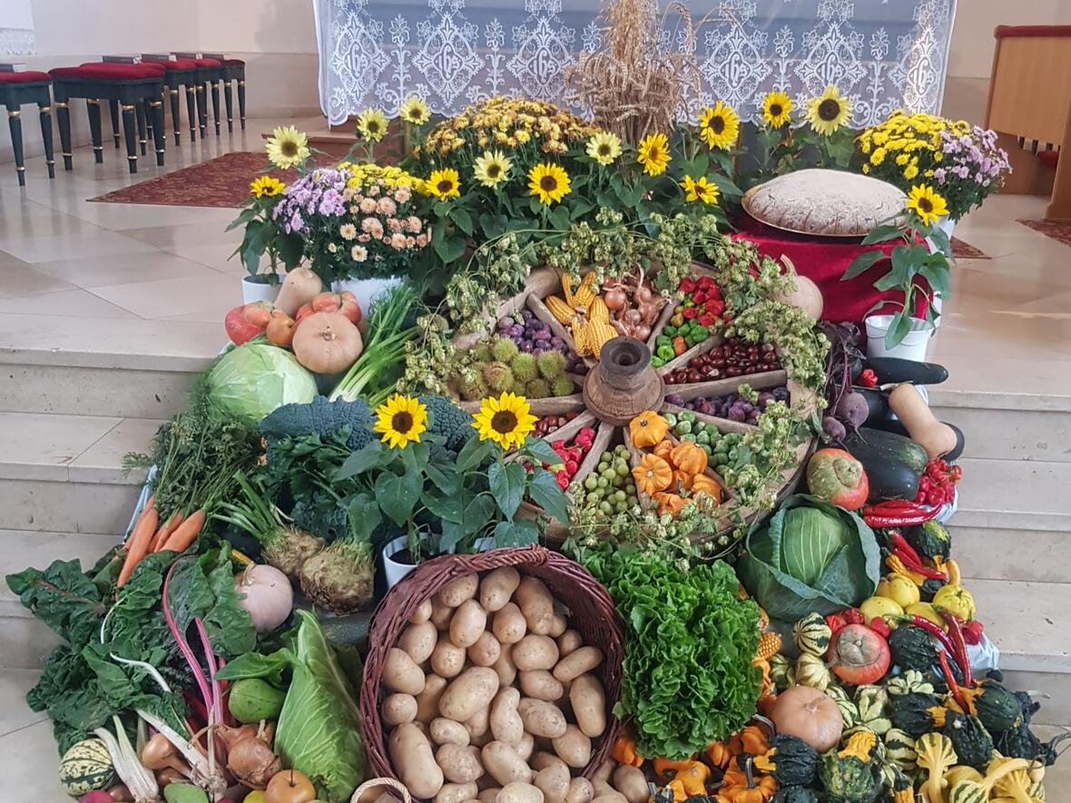 erntedank-in-st-walburga-ried4739280