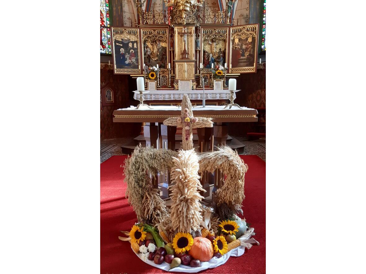 erntedank-in-st-silvester-mittelstetten4740413