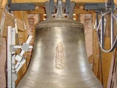 wir-feiern-20-jahre-glockenweihe-in-burgheim4951414