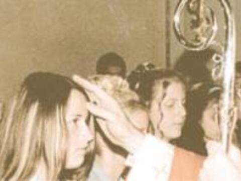 11679339677210501_200