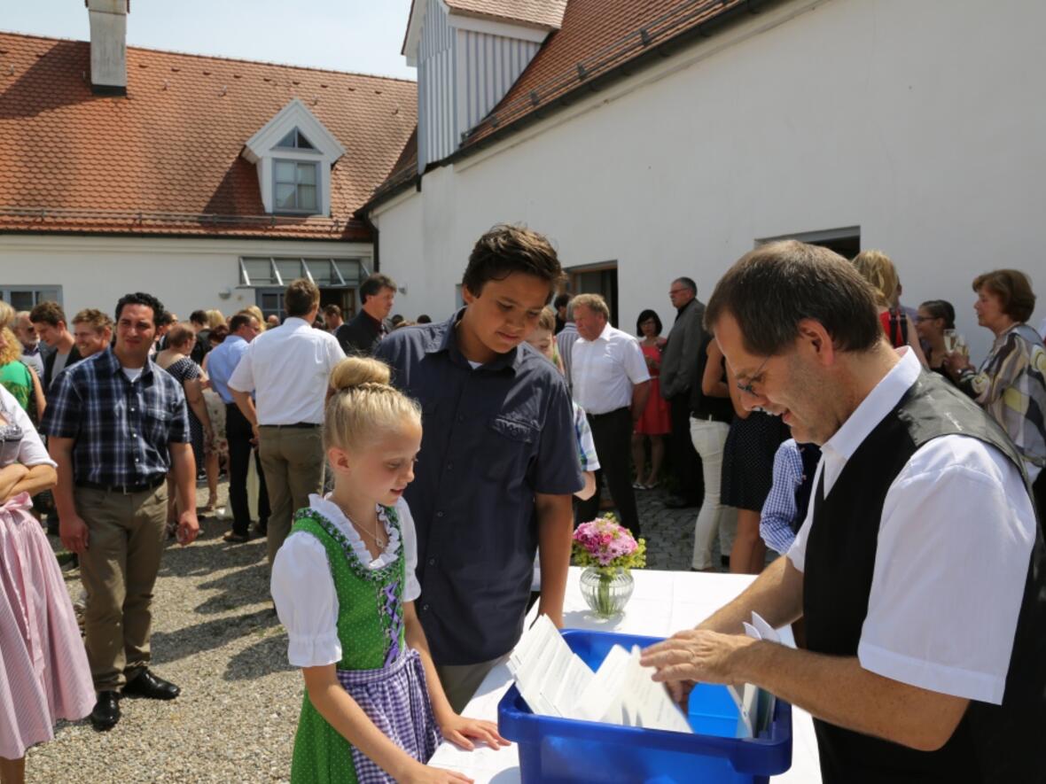 16_Empfang im Kühbacher Pfarrheim St. Magnus_doc