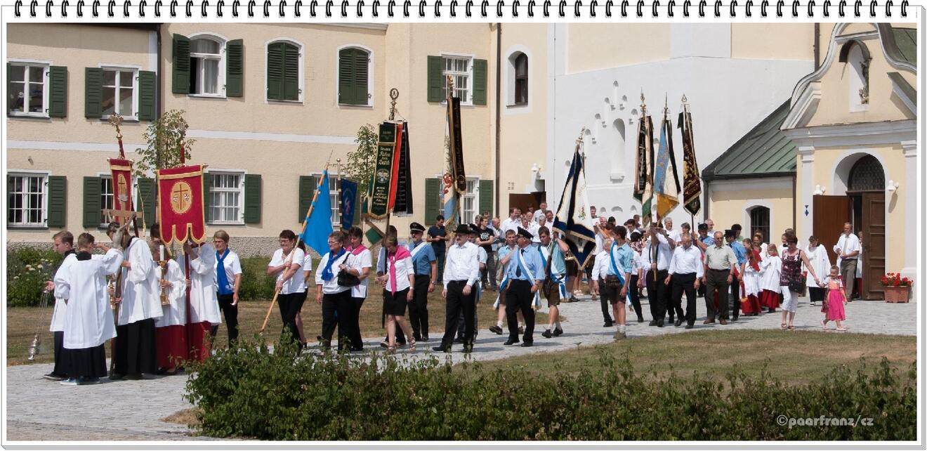 01_20150719_khb_skapulier-pfarrfest_czech